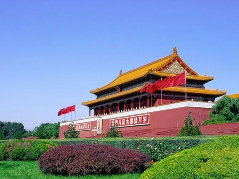 Feel the majestic landscape of Tian'anmen square