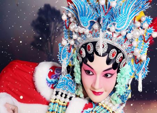 It is worthwhile to start the Beijing Opera tour